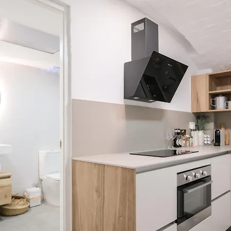 Casa Besalu Estudio En El Centro Del Pueblo Esterno foto