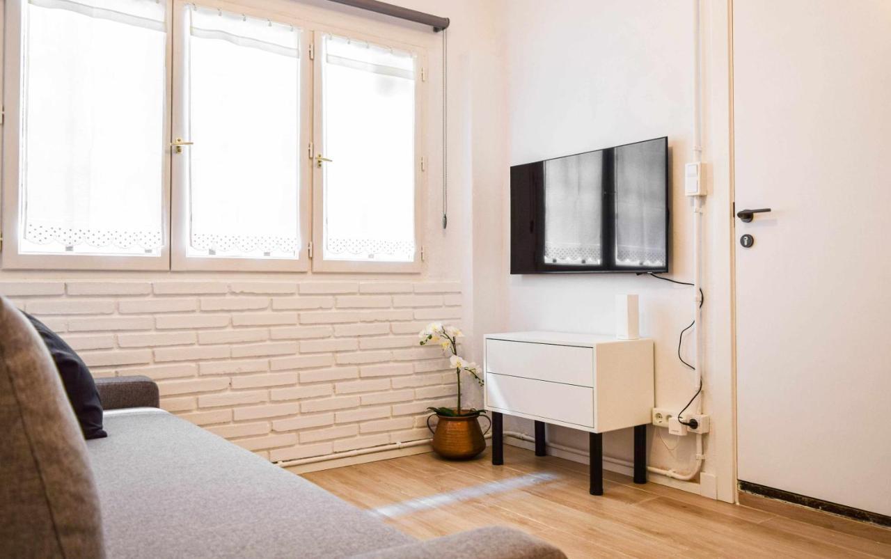 Casa Estudio En El Centro Del Pueblo *